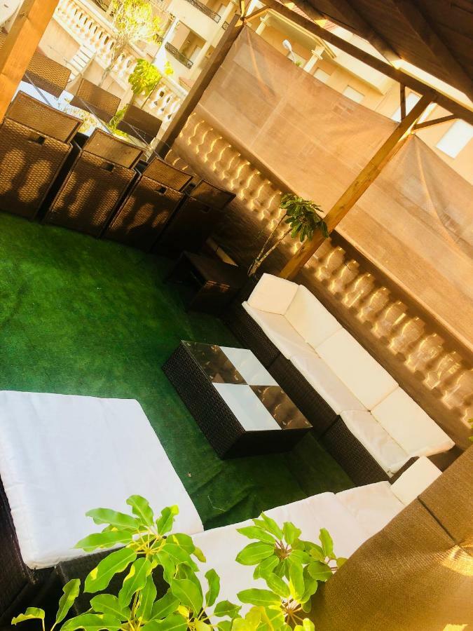 Gran Casa Con Terraza A 3 Min Playa Con Wifi - Rodeada De Servicios Roquetas de Mar Exterior photo