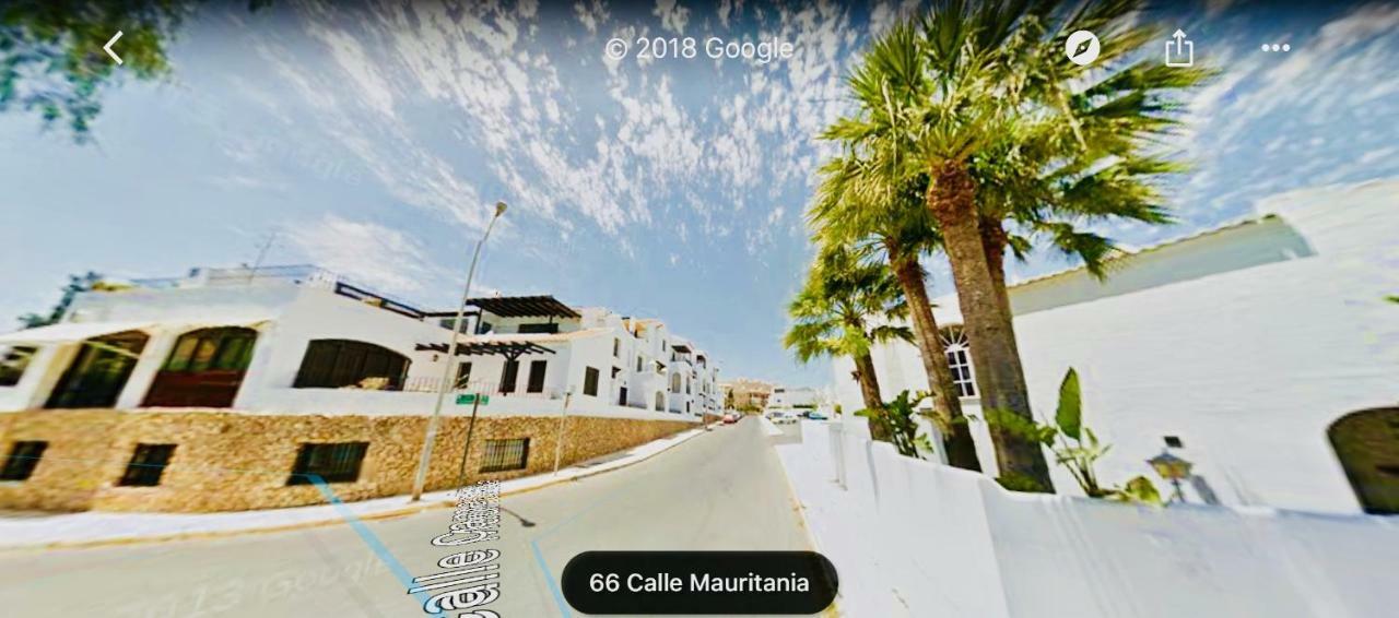 Gran Casa Con Terraza A 3 Min Playa Con Wifi - Rodeada De Servicios Roquetas de Mar Exterior photo